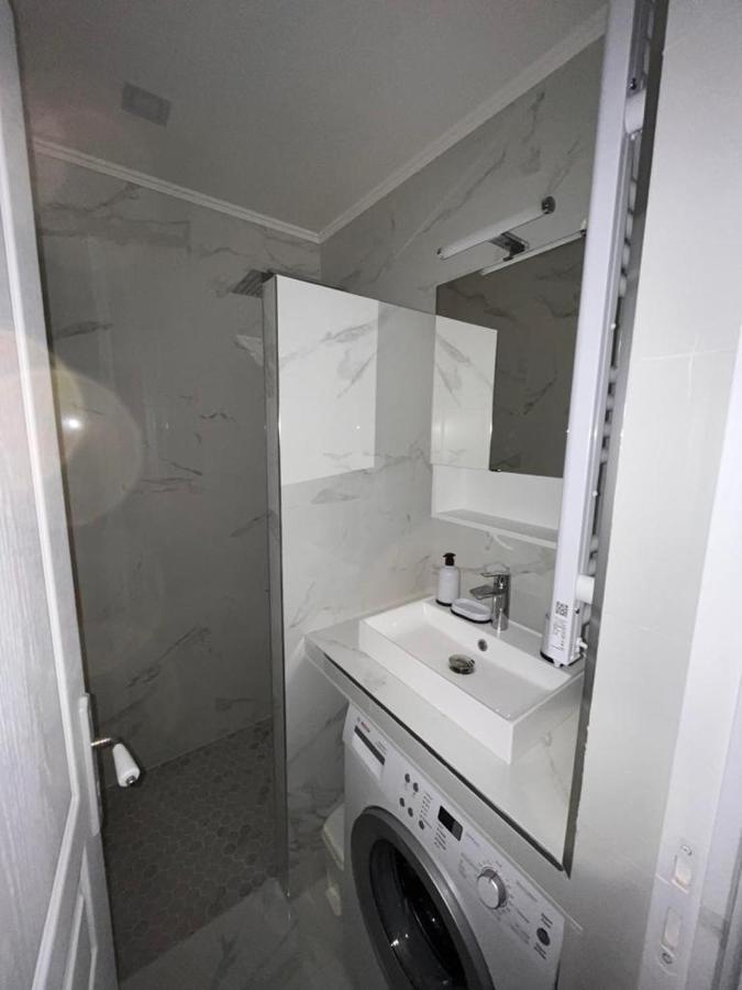 Cosy Appartement Paris A Deux Pas Courbevoie Extérieur photo
